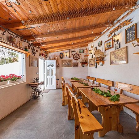 Apartments Villa Nea Leona Trogir Ngoại thất bức ảnh