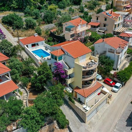 Apartments Villa Nea Leona Trogir Ngoại thất bức ảnh