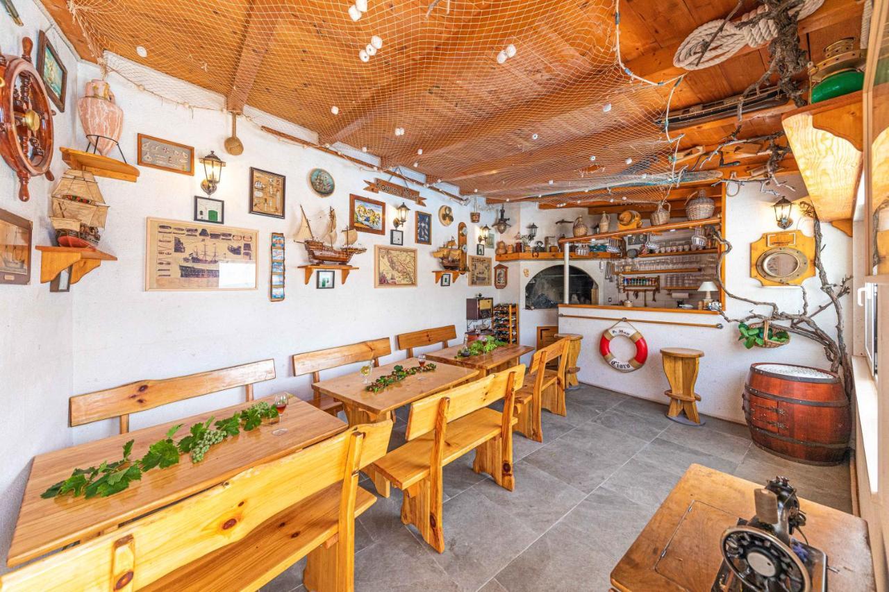 Apartments Villa Nea Leona Trogir Ngoại thất bức ảnh
