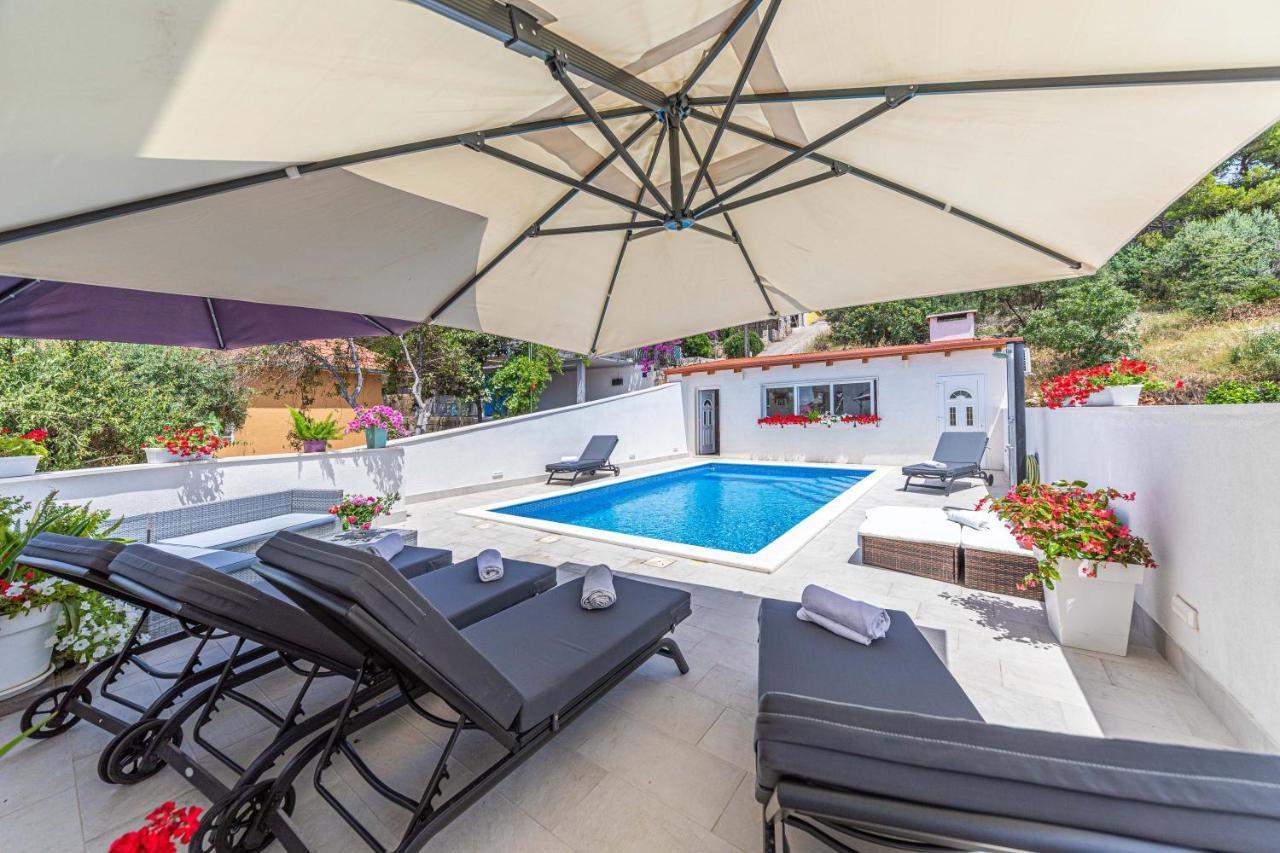 Apartments Villa Nea Leona Trogir Ngoại thất bức ảnh