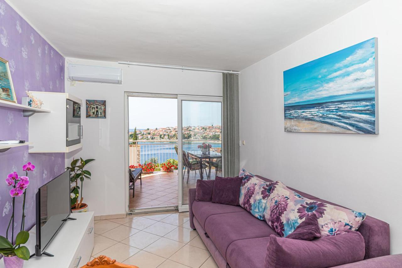 Apartments Villa Nea Leona Trogir Ngoại thất bức ảnh